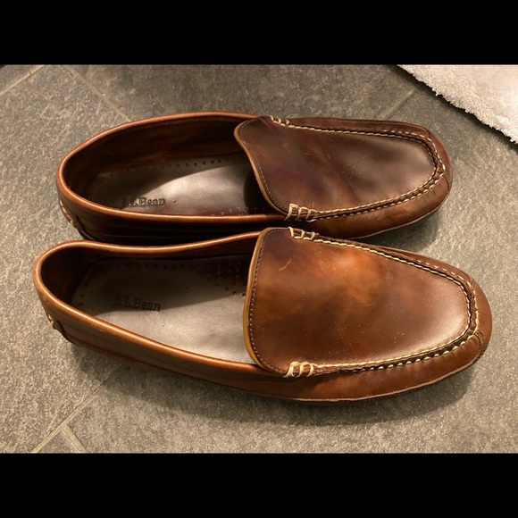 L.L. Bean Other - LL Bean Men’s Slip on Leather Loafers, EUC, Size 12